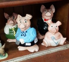 Four Wade Nat West pigs