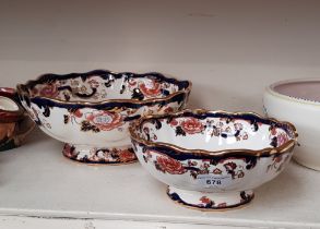 Mason’s Mandalay large footed bowl 27cm diameter and another 21cm diameter
