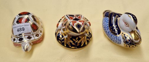 Three Royal Crown Derby style paperweights; frog, duck and turtle. All three have RCD stoppers but