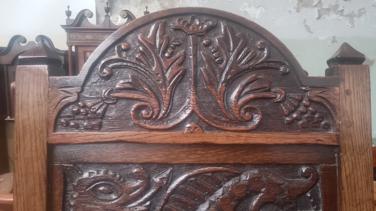 An 18th century carved oak chair with dragon to the back. - Image 4 of 7