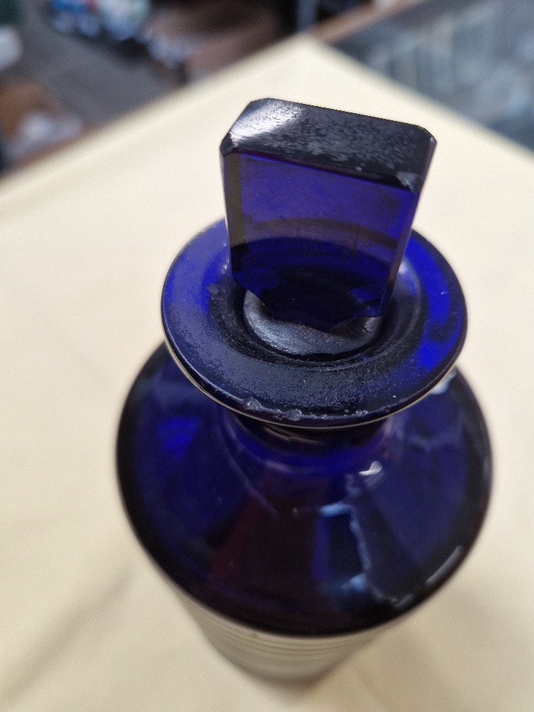 A group of four blue apothecary bottles - Image 2 of 8