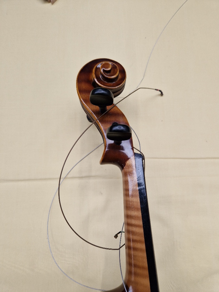 A viola in case, as found - Image 7 of 12
