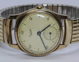 A hallmarked 9ct gold Everite vintage wristwatch, case diameter 30mm, gold plated flexi strap.