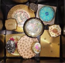 A box of antique and vintage compacts including an inlaid tortoiseshell example etc.