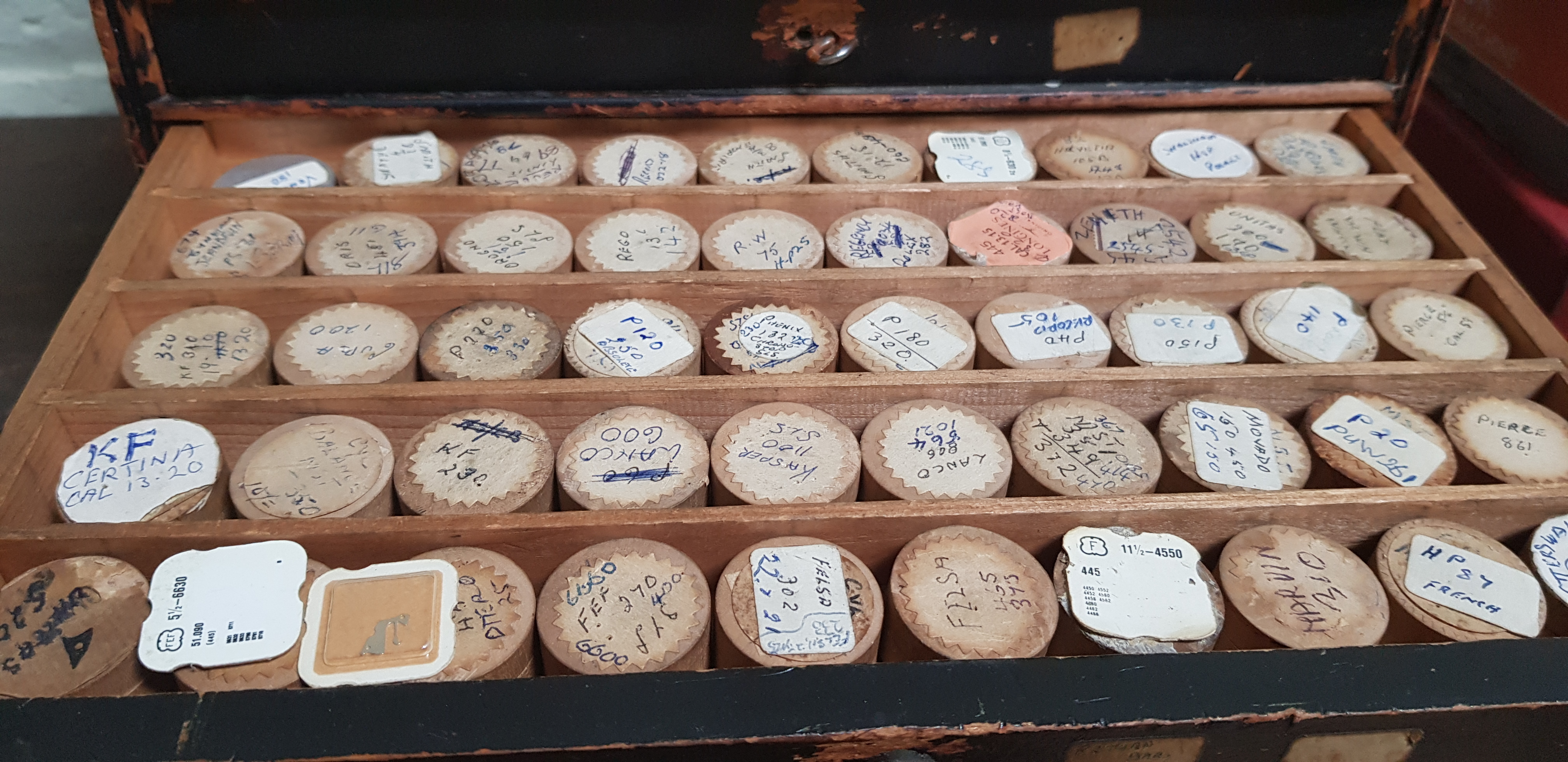 A cabinet of assorted watch spares. - Image 3 of 7