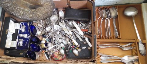 A box of assorted silver plate and other metal ware.