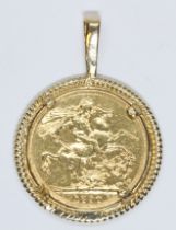 Victoria 1890 sovereign, mount unmarked, length 38mm, gross weight 11.9g.