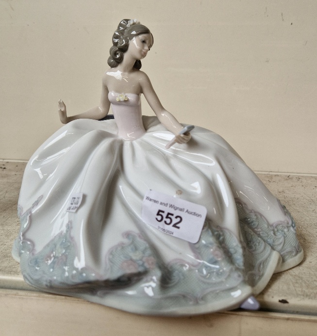 Lladro figurine ‘At the Ball’ (no.5859)