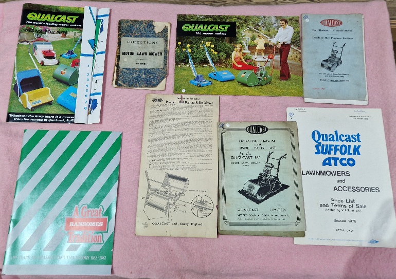 Two boxes of assorted ephemera including motoring, garden machinery, also including a Fighters - Image 10 of 10