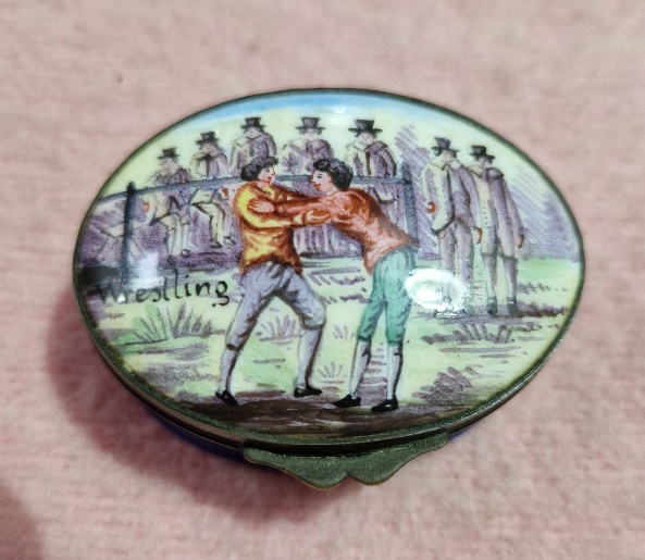 A group of three early 19th century Bilston type enamel patch boxes including one with scene - Image 13 of 13