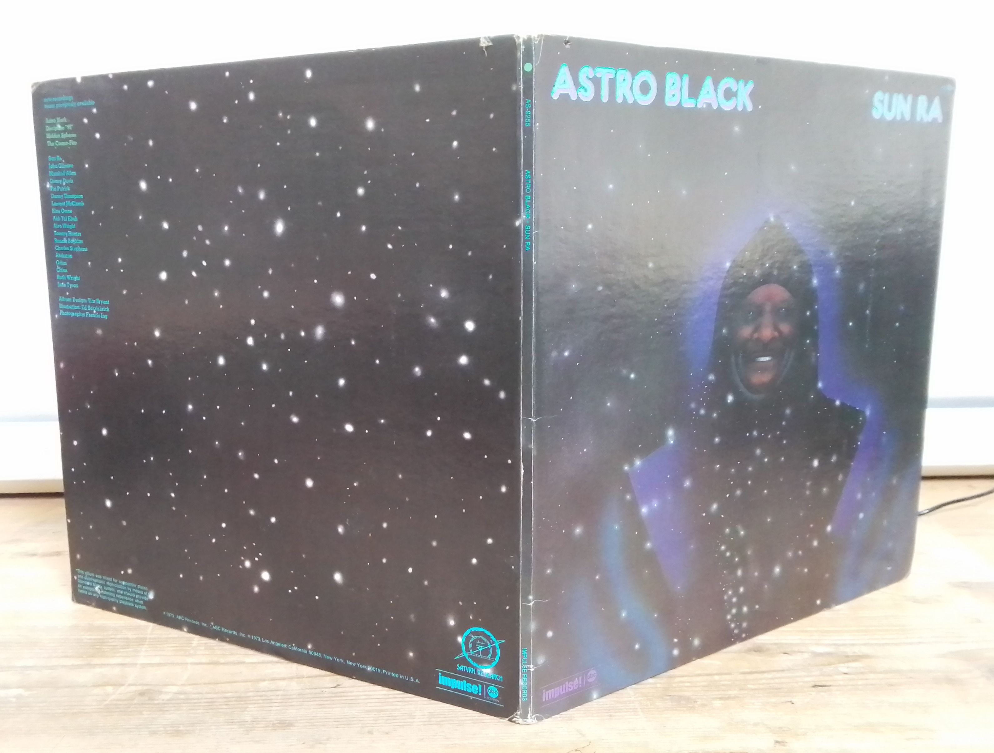 Two Sun Ra LPs: Astro Black, gatefold stereo LP, US 1973, Impulse AS-9255 and The Heliocentric - Image 3 of 8