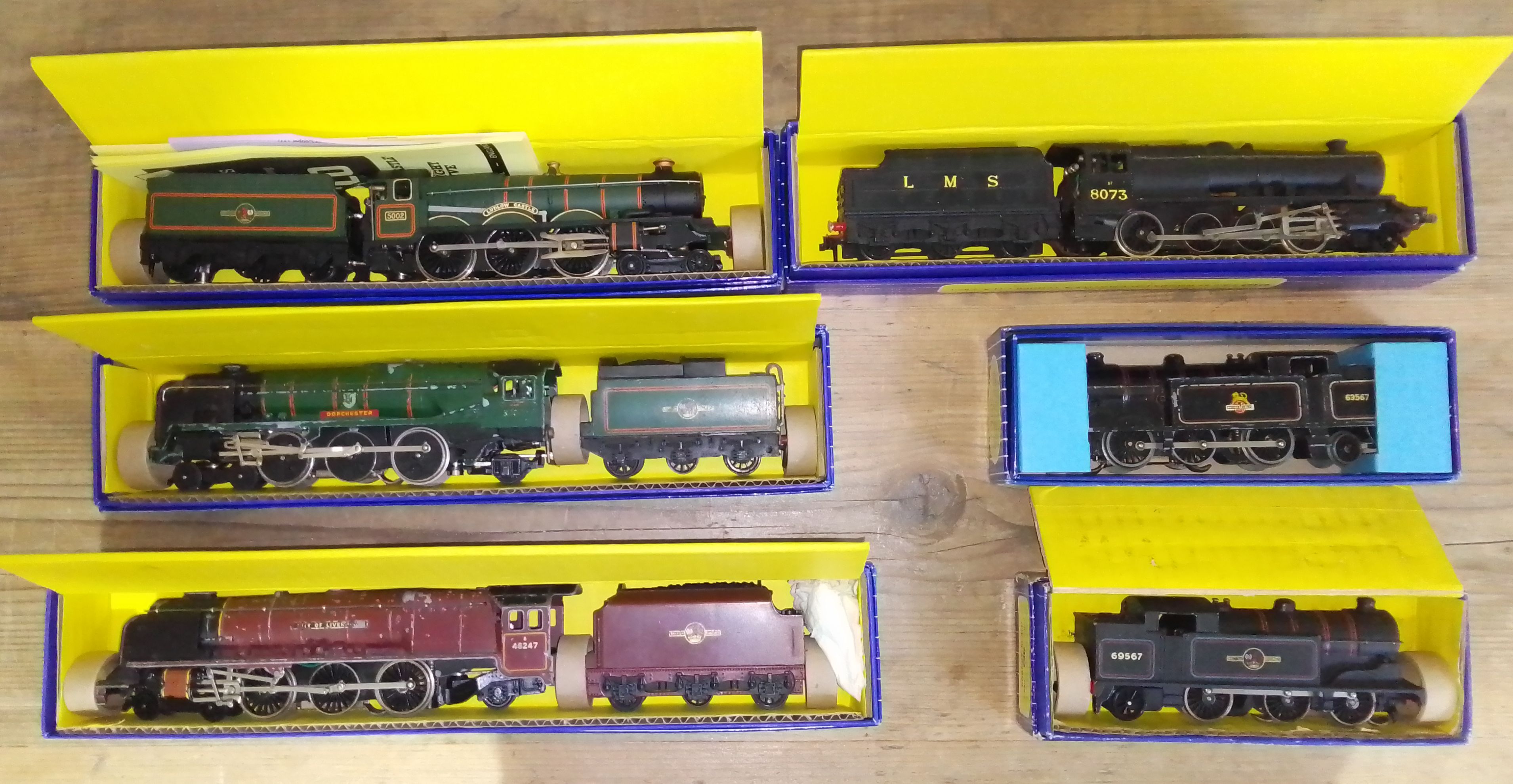 A group of six Hornby Dublo 3 rail engines, five in reproduction boxes