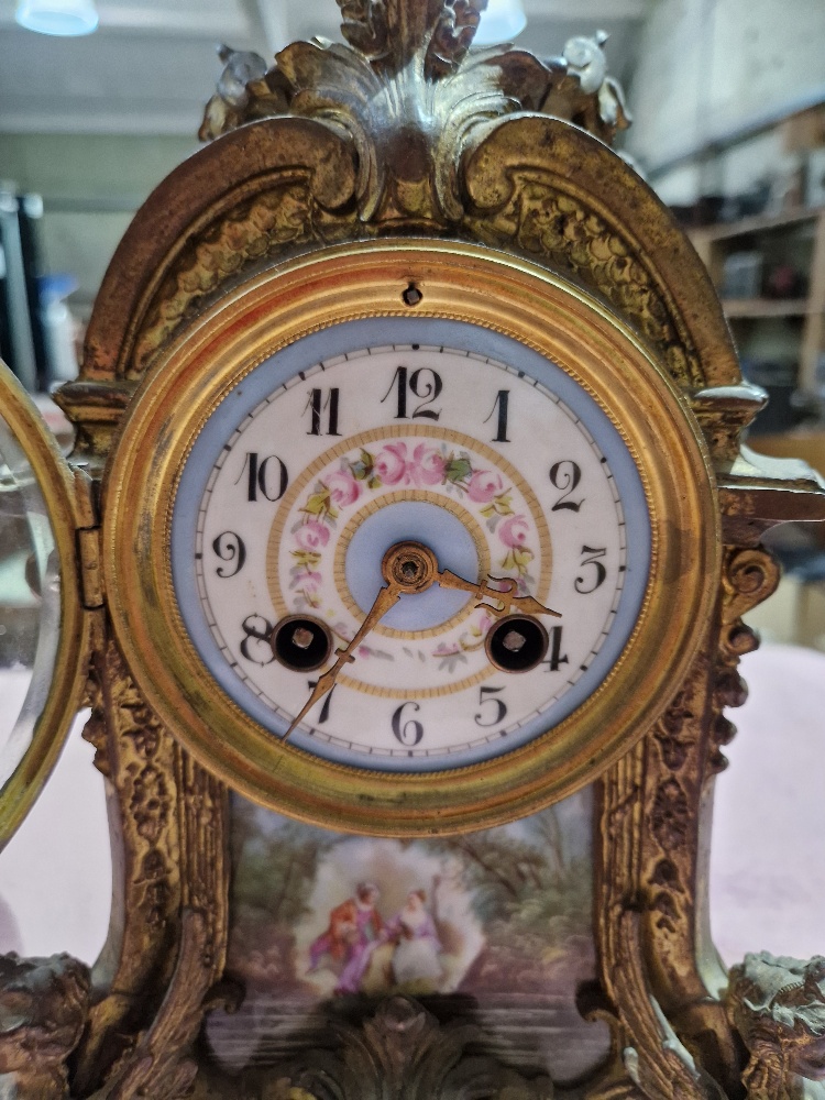 A French late 19th century ormolu and porcelain mantle clock. - Image 2 of 8