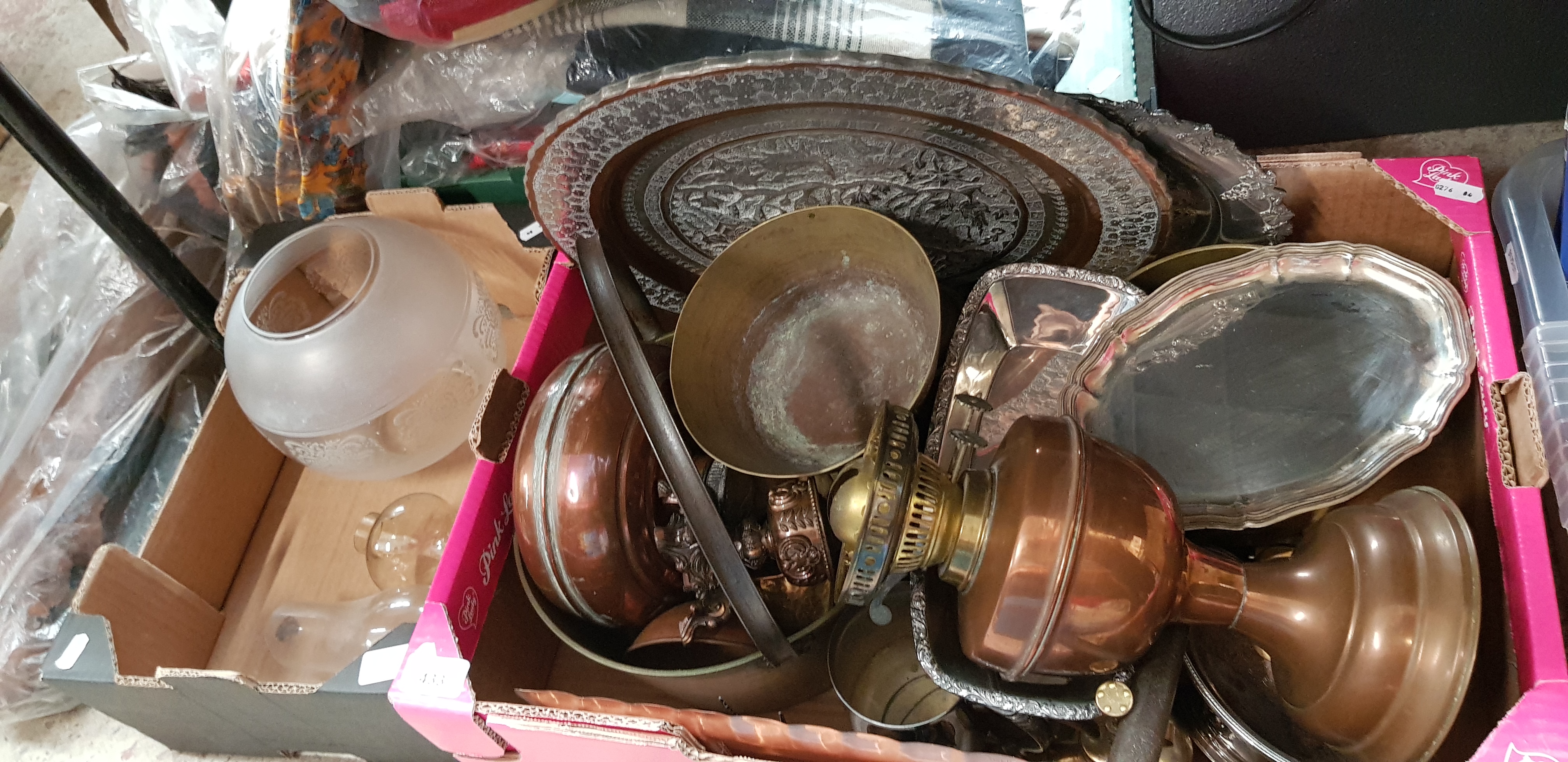 A box of assorted metal ware including brass, silver plate, Chinese etc. Lamp fittings in adjacent