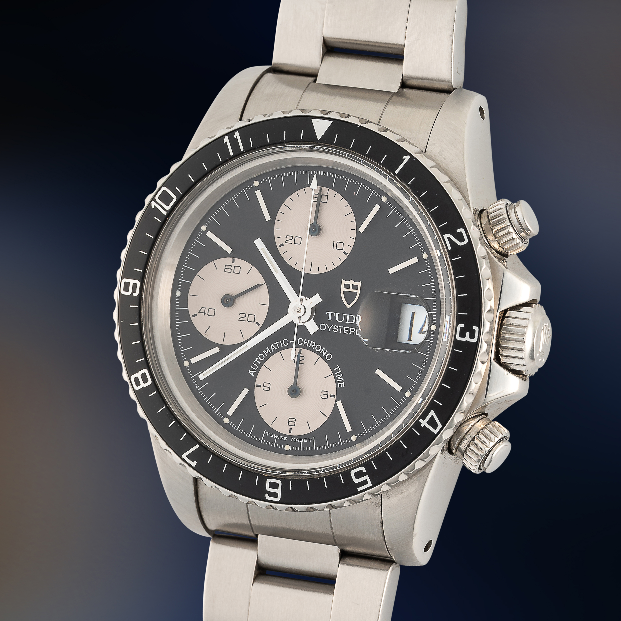 A GENTLEMAN'S SIZE STAINLESS STEEL ROLEX TUDOR OYSTERDATE AUTOMATIC CHRONO TIME "BIG BLOCK"