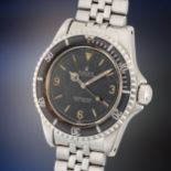 A VERY RARE GENTLEMAN'S SIZE STAINLESS STEEL ROLEX OYSTER PERPETUAL SUBMARINER WRIST WATCH CIRCA