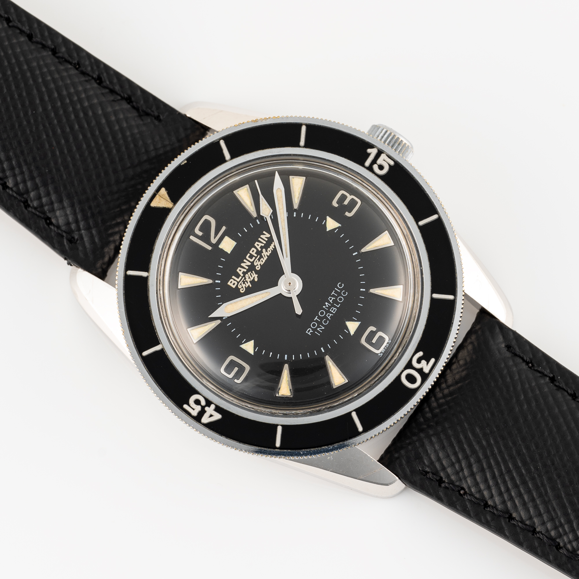 A RARE GENTLEMAN'S SIZE BLANCPAIN FIFTY FATHOMS ROTOMATIC DIVERS WRIST WATCH CIRCA 1950s, THIS WATCH - Image 5 of 8