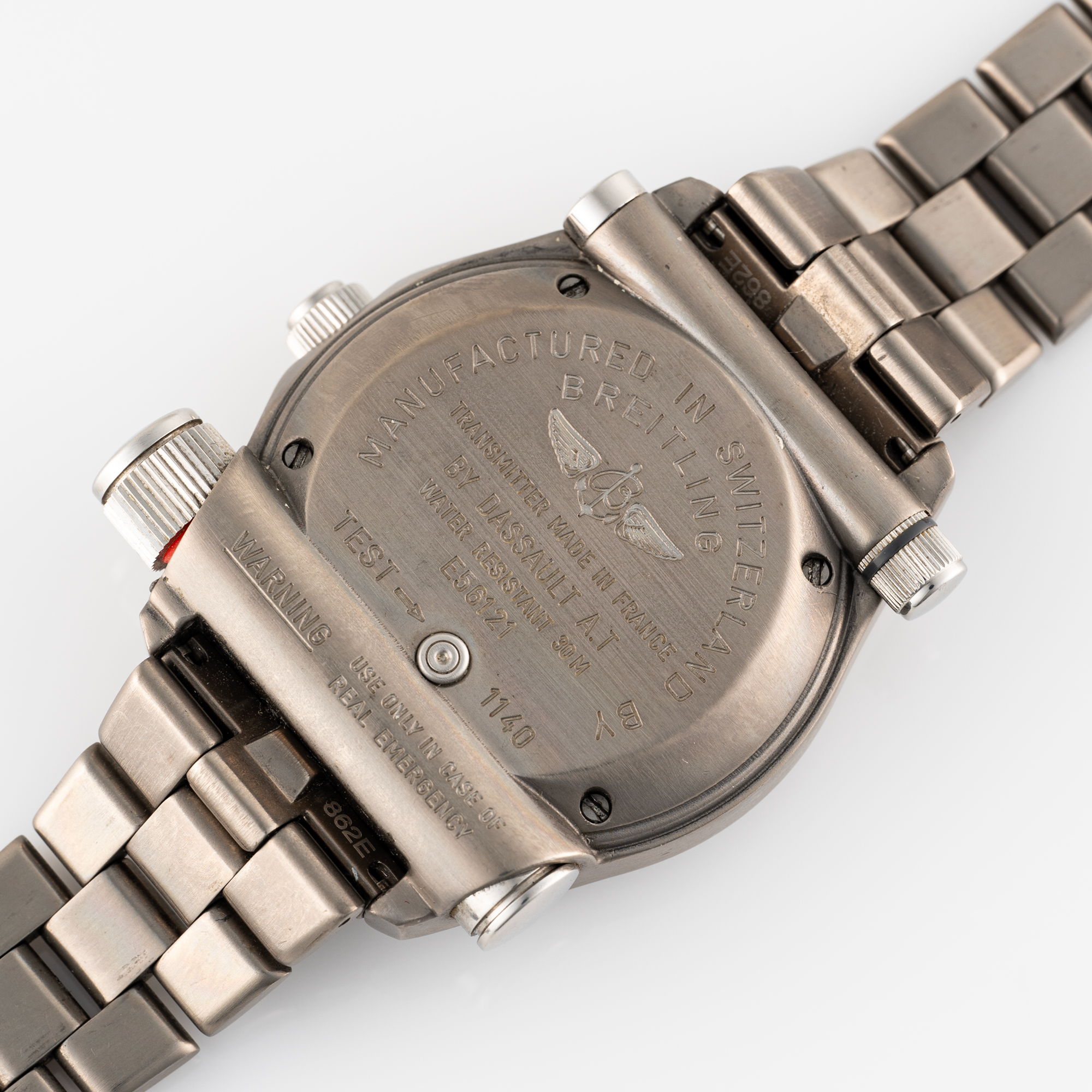 A GENTLEMAN'S SIZE TITANIUM BREITLING EMERGENCY BRACELET WATCH CIRCA 2000, REF. E56121  Movement: - Image 7 of 8