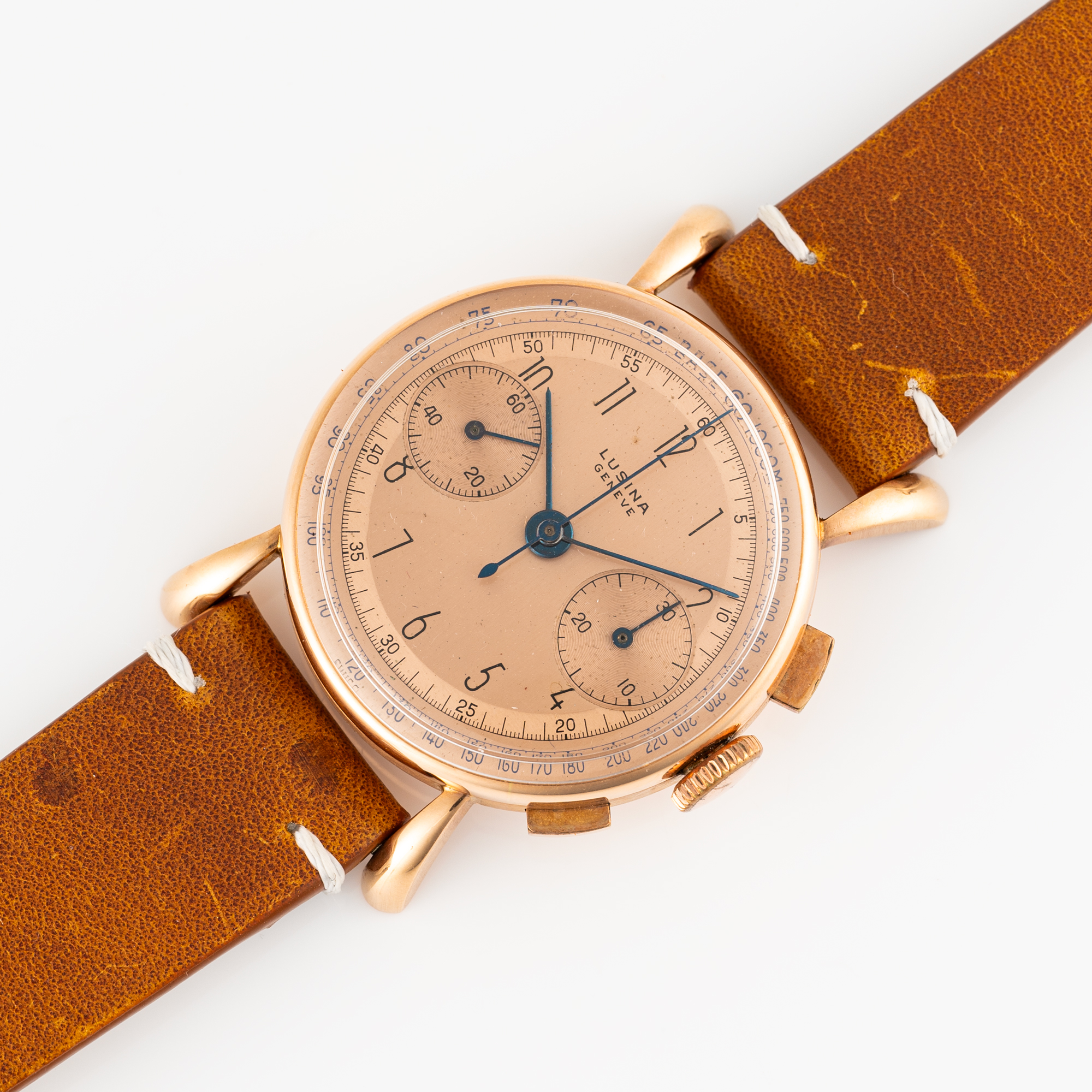 A RARE GENTLEMAN'S SIZE 18K SOLID PINK GOLD LUSINA CHRONOGRAPH WRIST WATCH CIRCA 1940s Movement: - Image 4 of 8