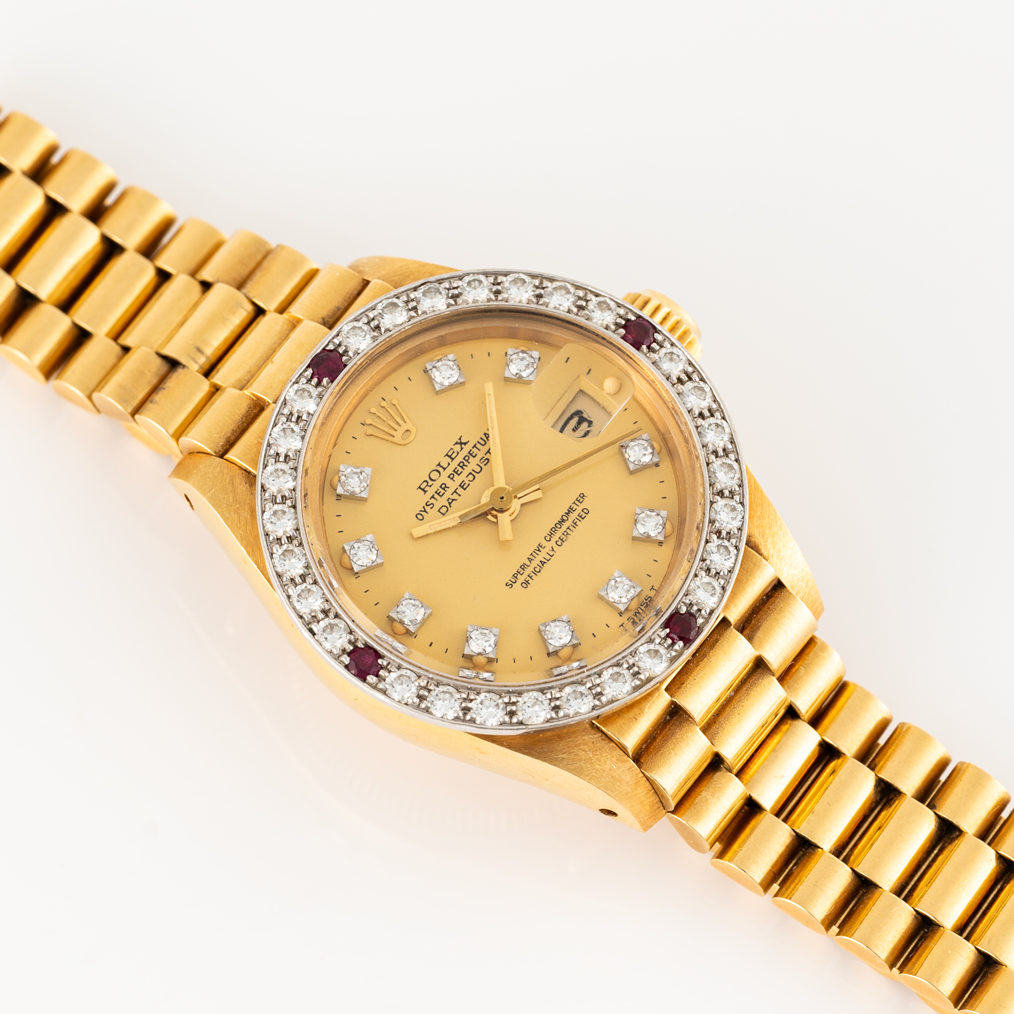 A LADY'S FINE & RARE 18K SOLID GOLD, DIAMOND & RUBY ROLEX OYSTER PERPETUAL DATEJUST BRACELET WATCH - Bild 4 aus 9