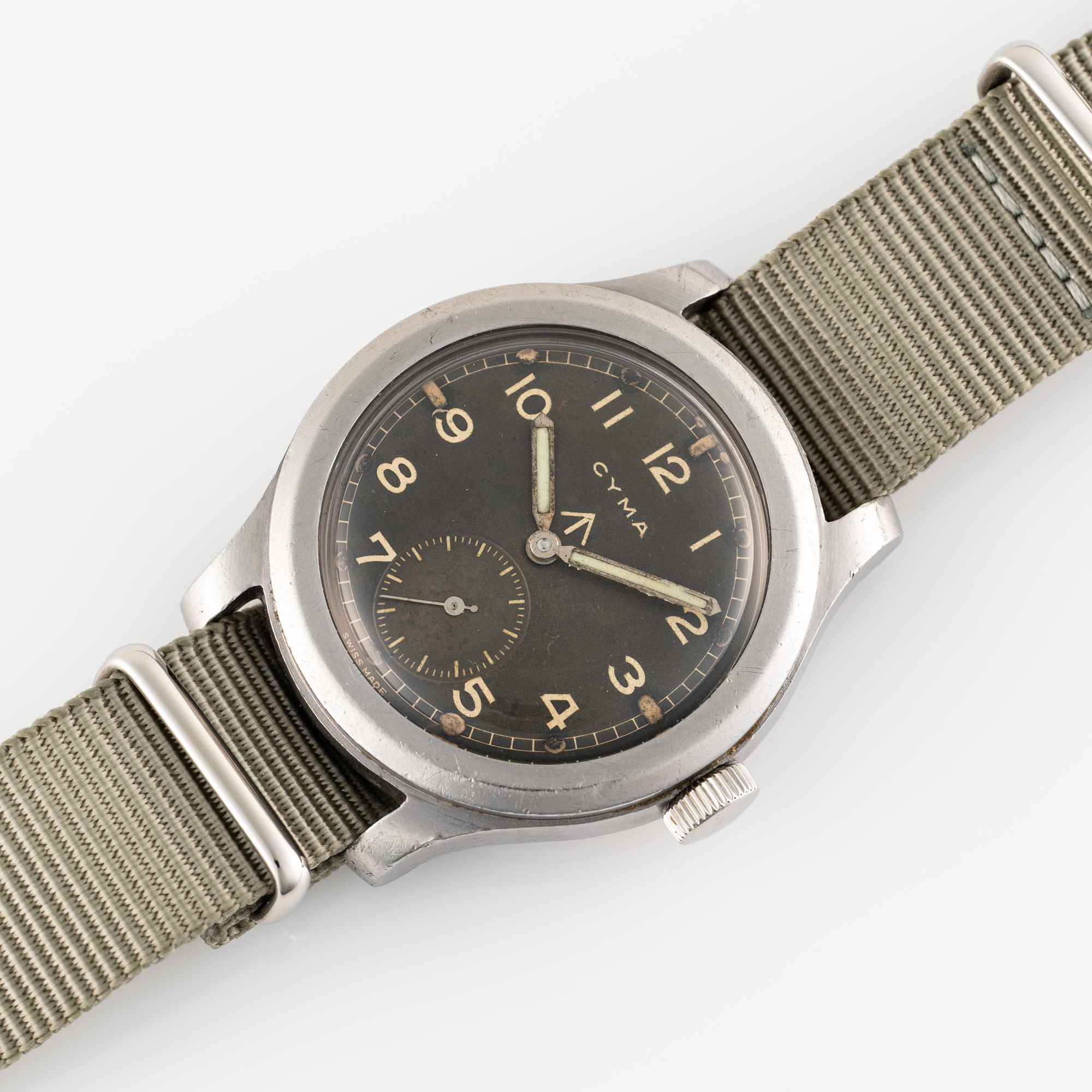 A GENTLEMAN'S STAINLESS STEEL BRITISH MILITARY CYMA W.W.W. WRIST WATCH CIRCA 1945, PART OF THE " - Image 3 of 8