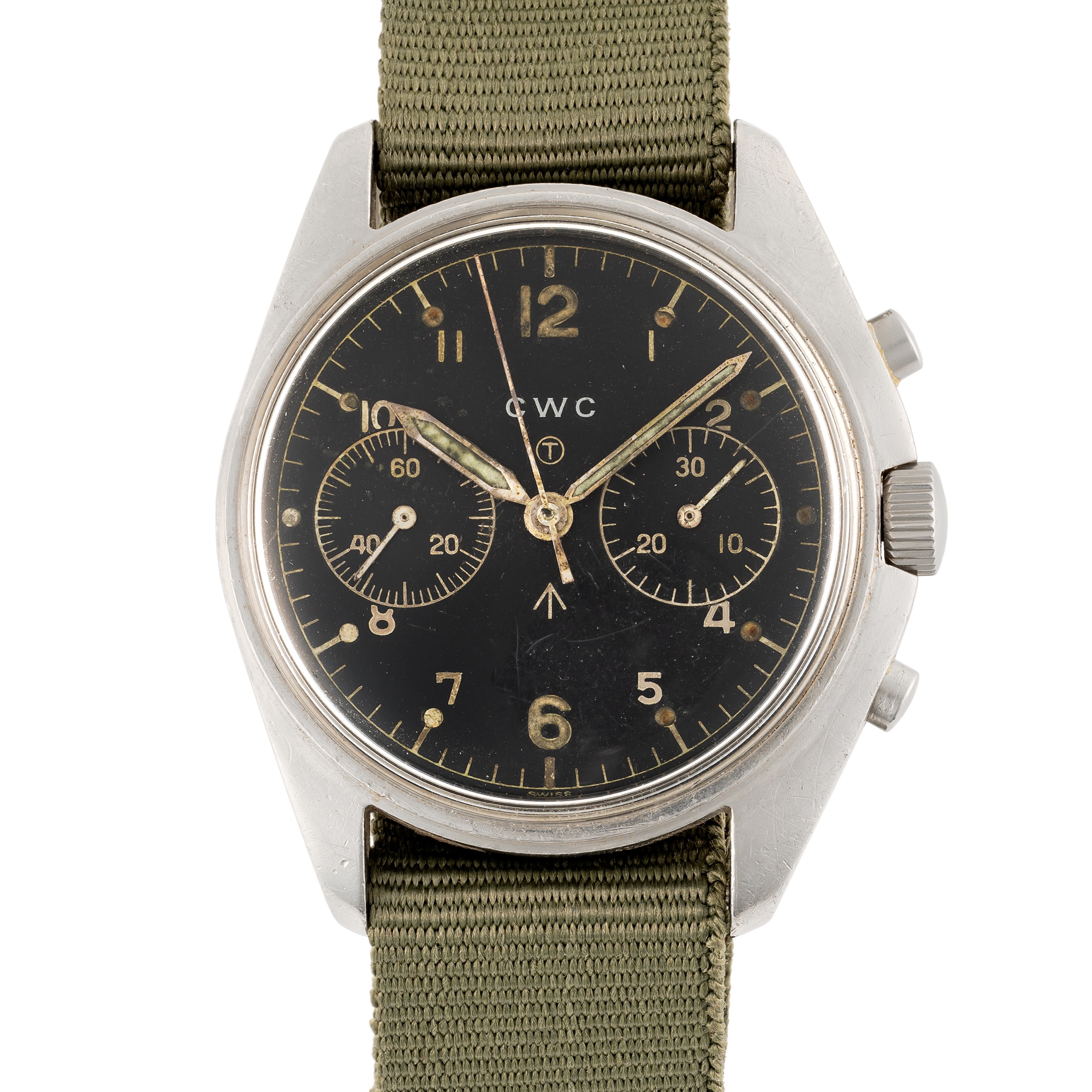 A GENTLEMAN'S STAINLESS STEEL BRITISH MILITARY CWC ROYAL NAVY PILOTS CHRONOGRAPH WRIST WATCH DATED