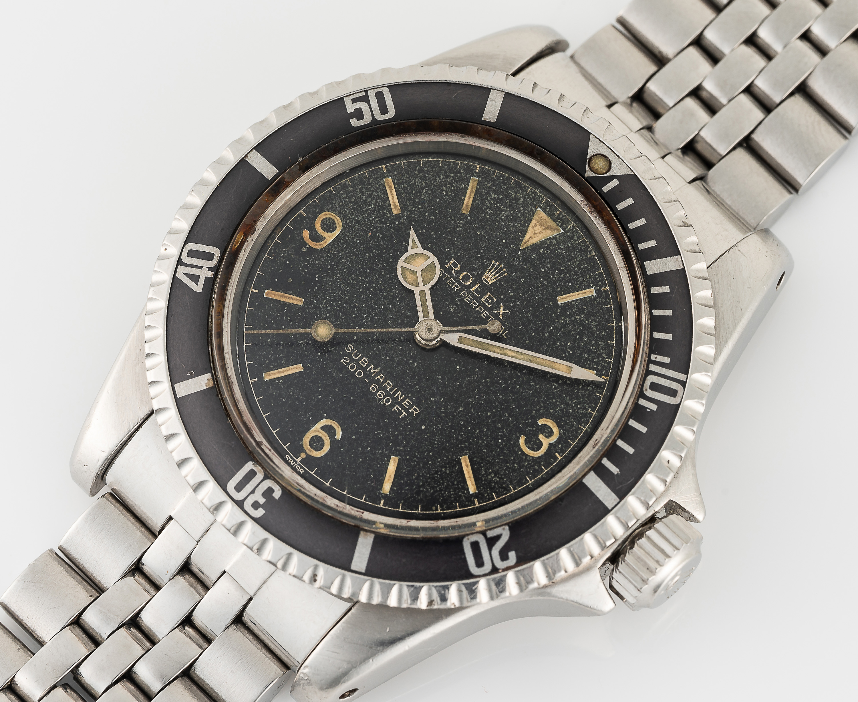 A VERY RARE GENTLEMAN'S SIZE STAINLESS STEEL ROLEX OYSTER PERPETUAL SUBMARINER WRIST WATCH CIRCA - Image 10 of 18