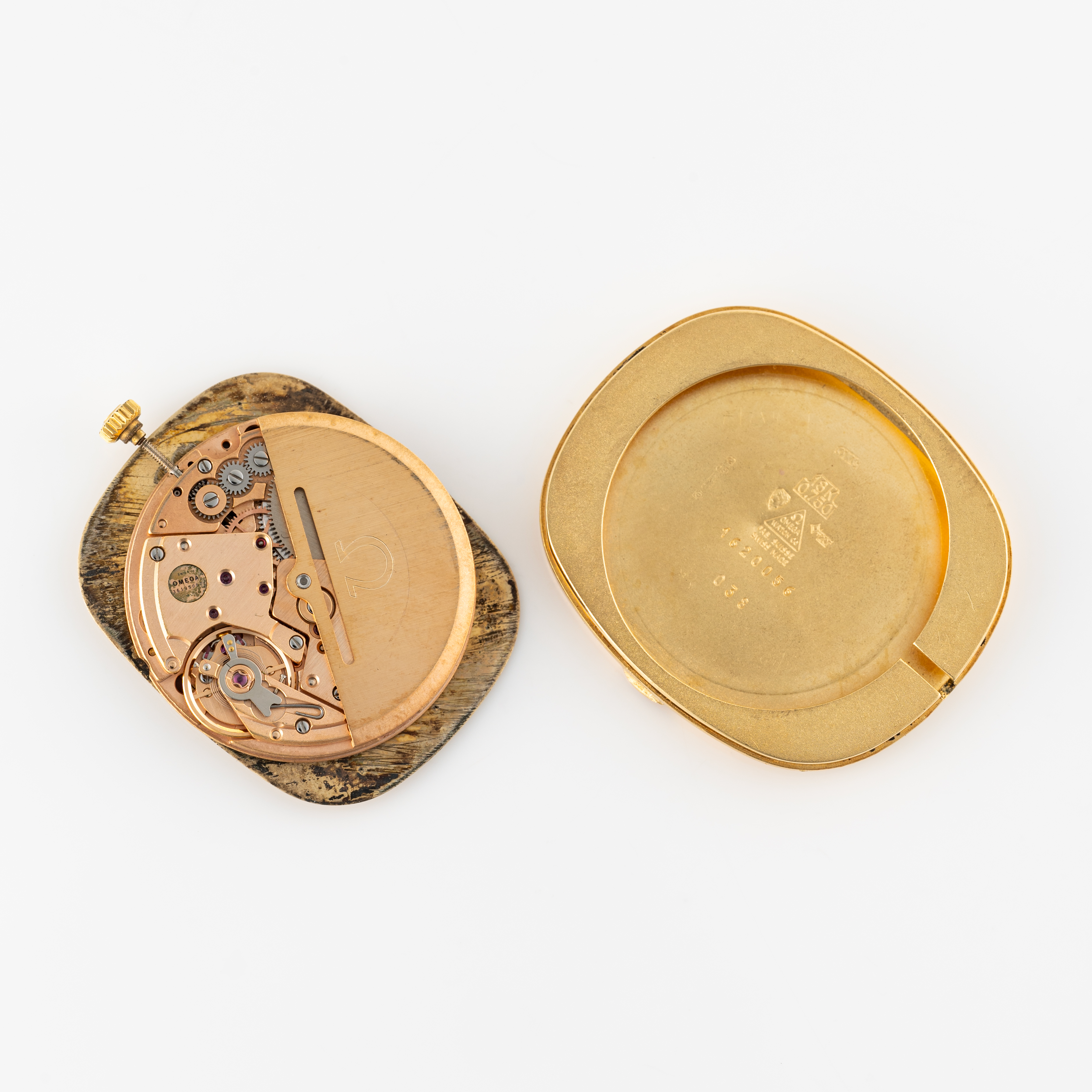 A RARE GENTLEMAN'S LARGE SIZE 18K SOLID GOLD OMEGA DE VILLE AUTOMATIC DATE WRIST WATCH CIRCA 1973, - Image 8 of 9