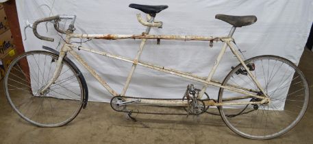 Hand painted tandem racing bicycle (in af condition) Please note descriptions are not condition