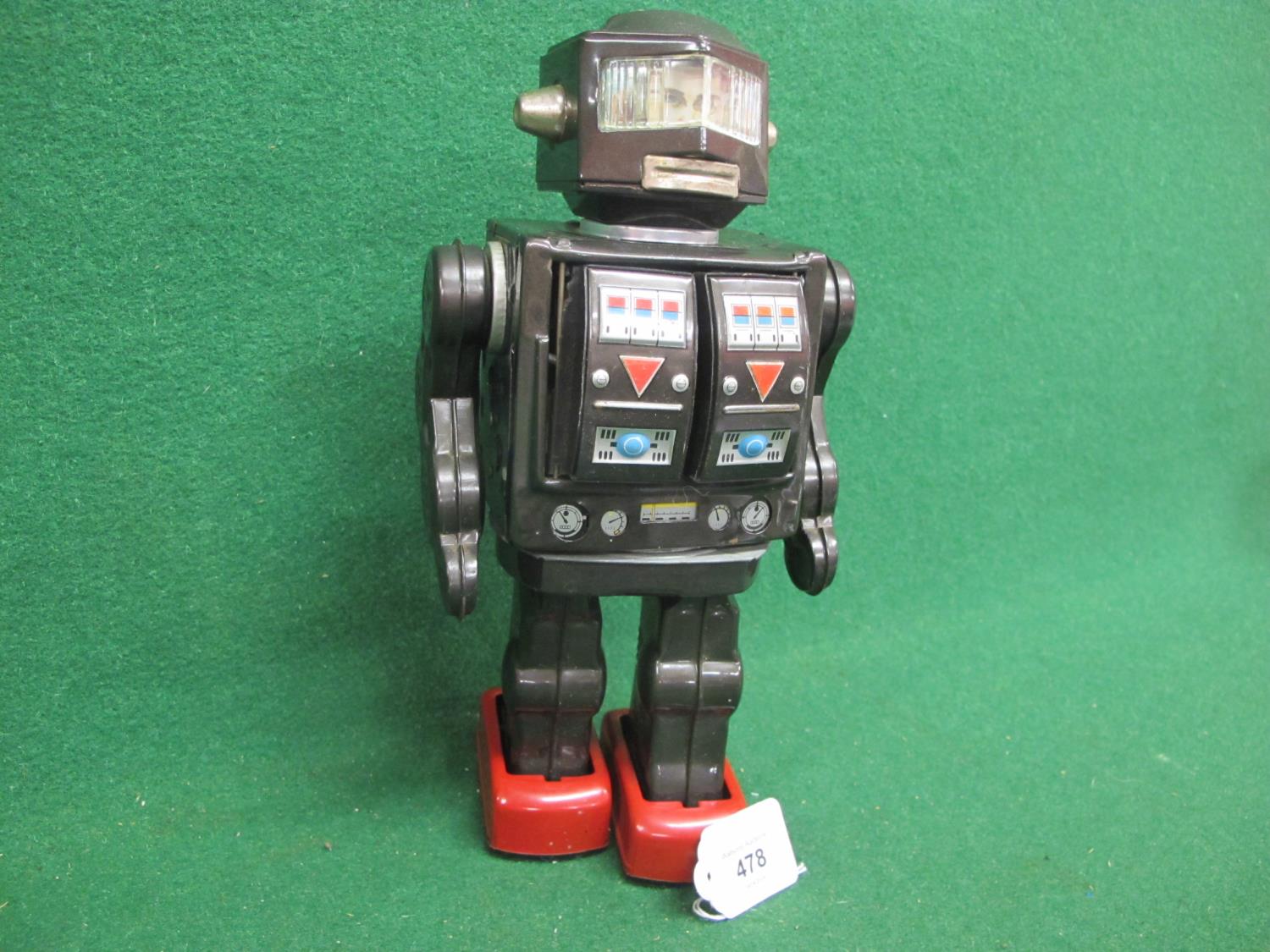 Circa 1960's Rotate-o-Matic Super Astronaut tinplate battery powered robot Made In Japan by SH - 11" - Image 2 of 3