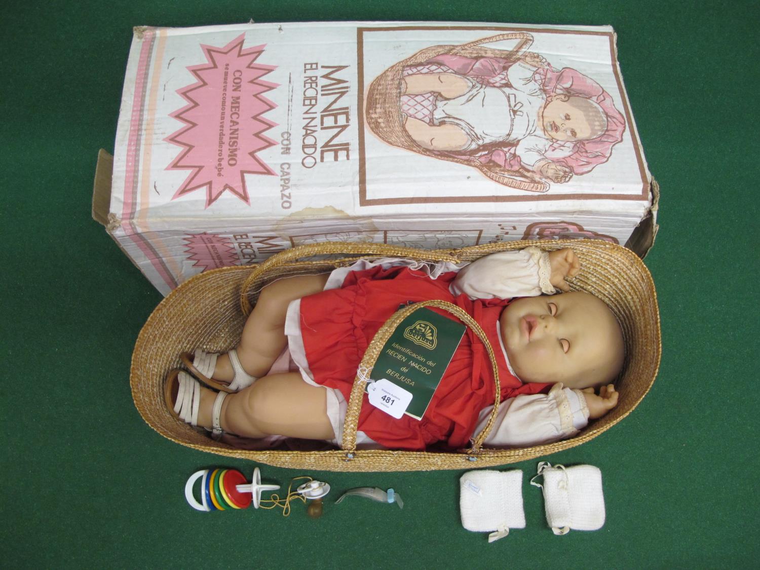 Berjusa (Spain) Baby Doll named Minene, date of birth: 21 February 1981 with original basket and