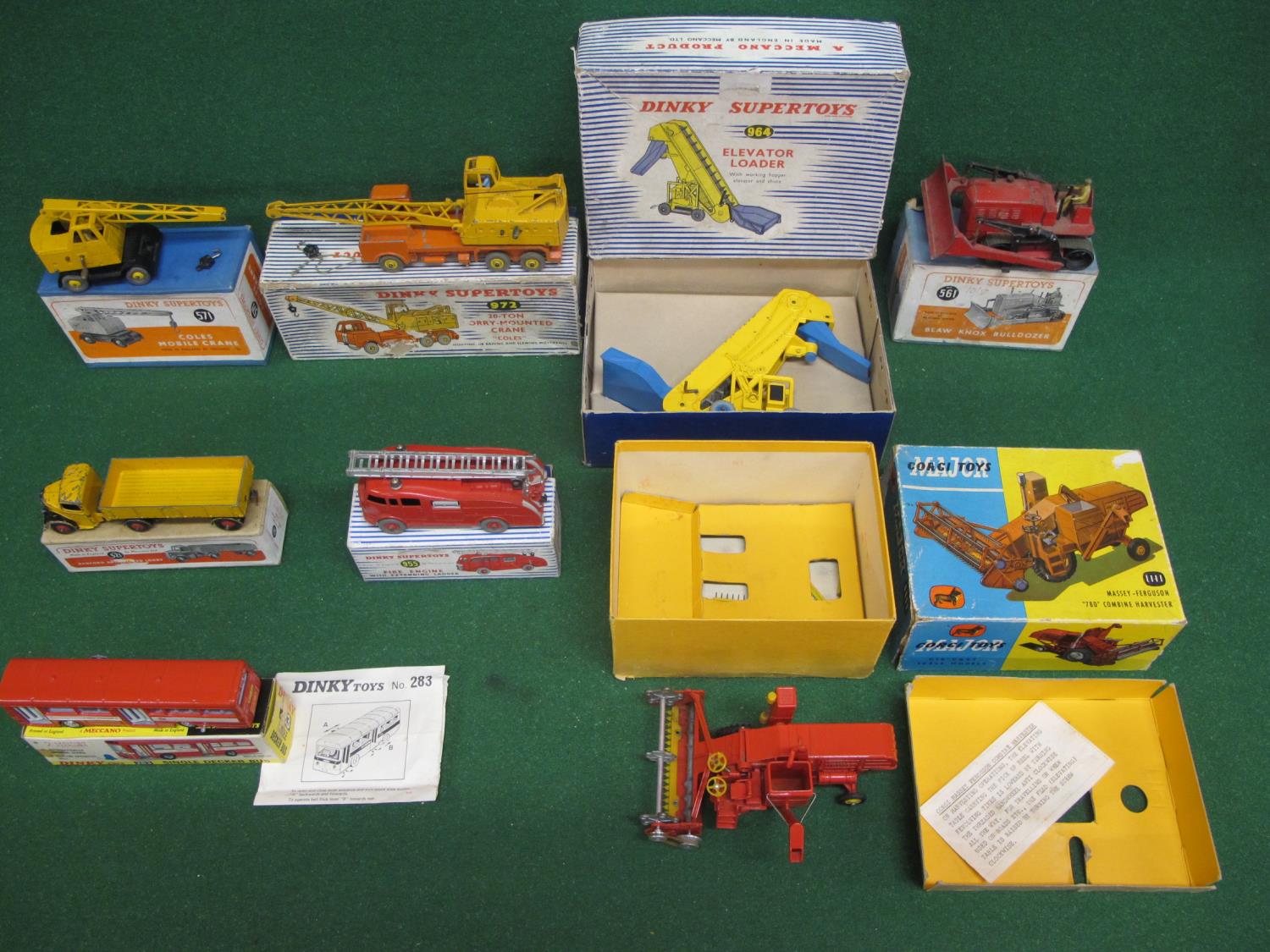 Box of seven boxed Dinky Supertoys to comprise: 283 Bus, 521 Bedford, 561 Bulldozer, 571 Coles - Image 2 of 3
