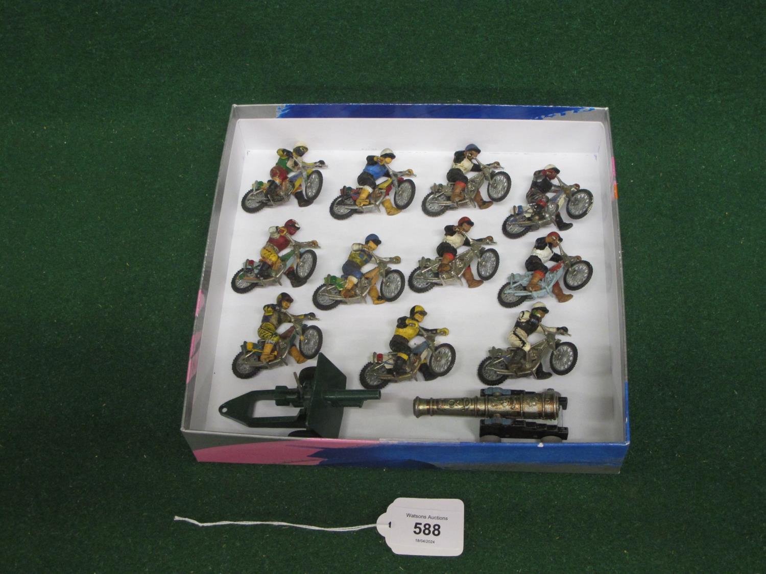 Quantity of Britains to comprise: eleven Speedway motorbikes with riders, field gun and cannon - Image 2 of 2