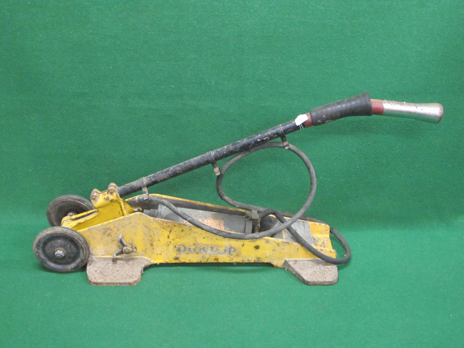 Dunlop Trolley Compressor - 33" long Please note descriptions are not condition reports, please