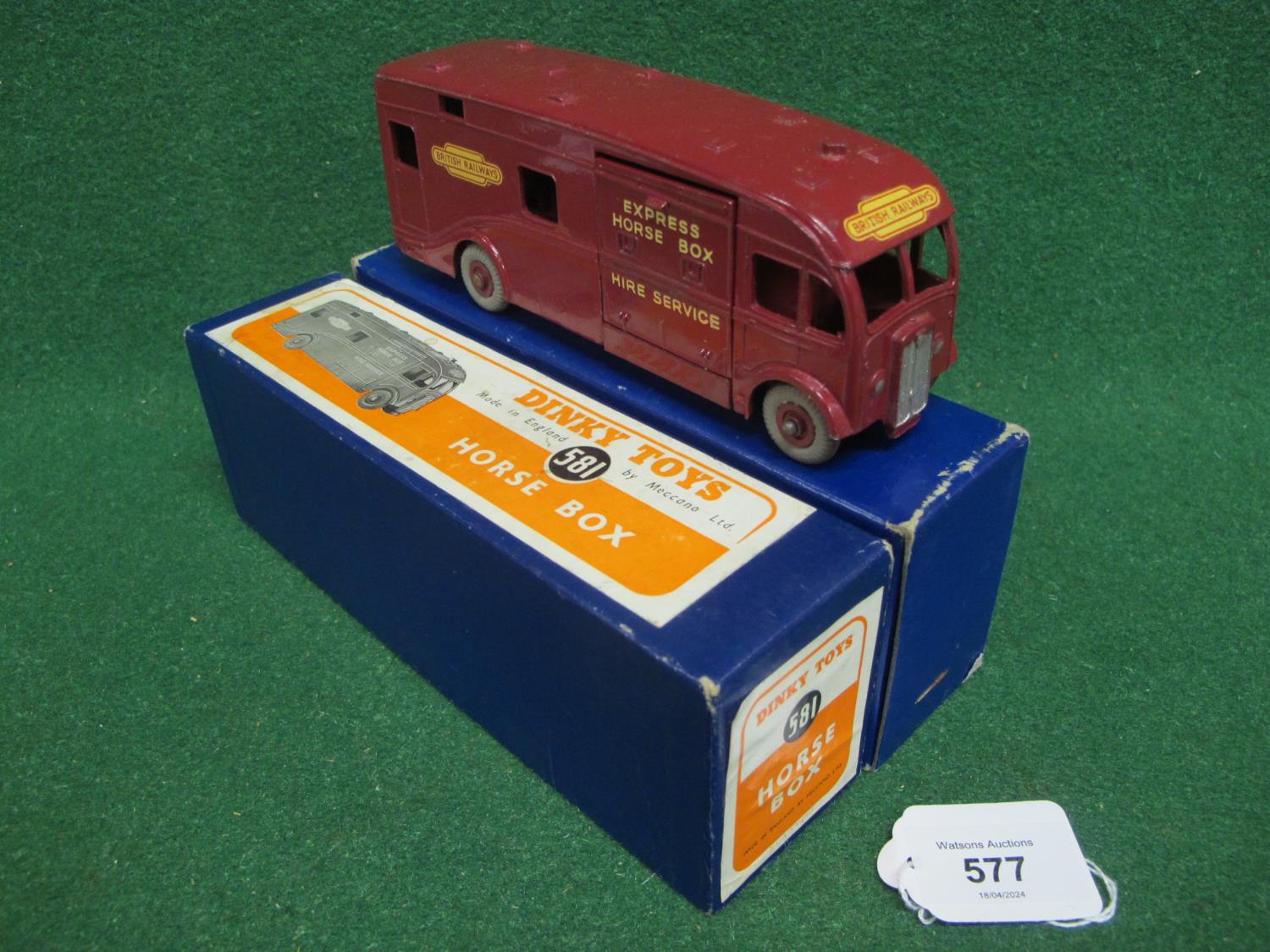 1953-1954 boxed Dinky 581 British Railways Express Horse Box Hire Service (with both doors) Please