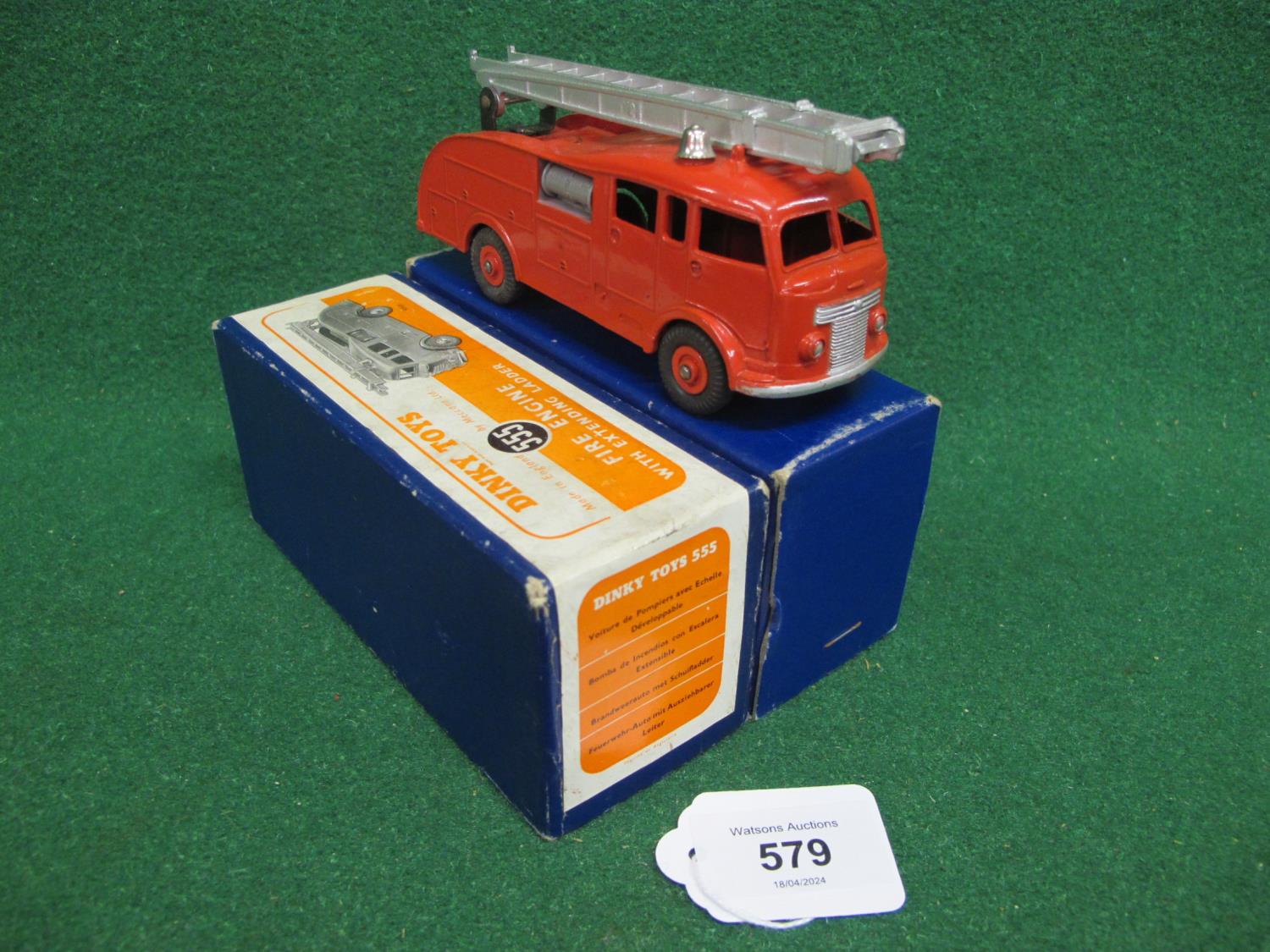 1952-1955 boxed Dinky 555 Commer Fire Engine with extending ladder, two bells and tow hook Please