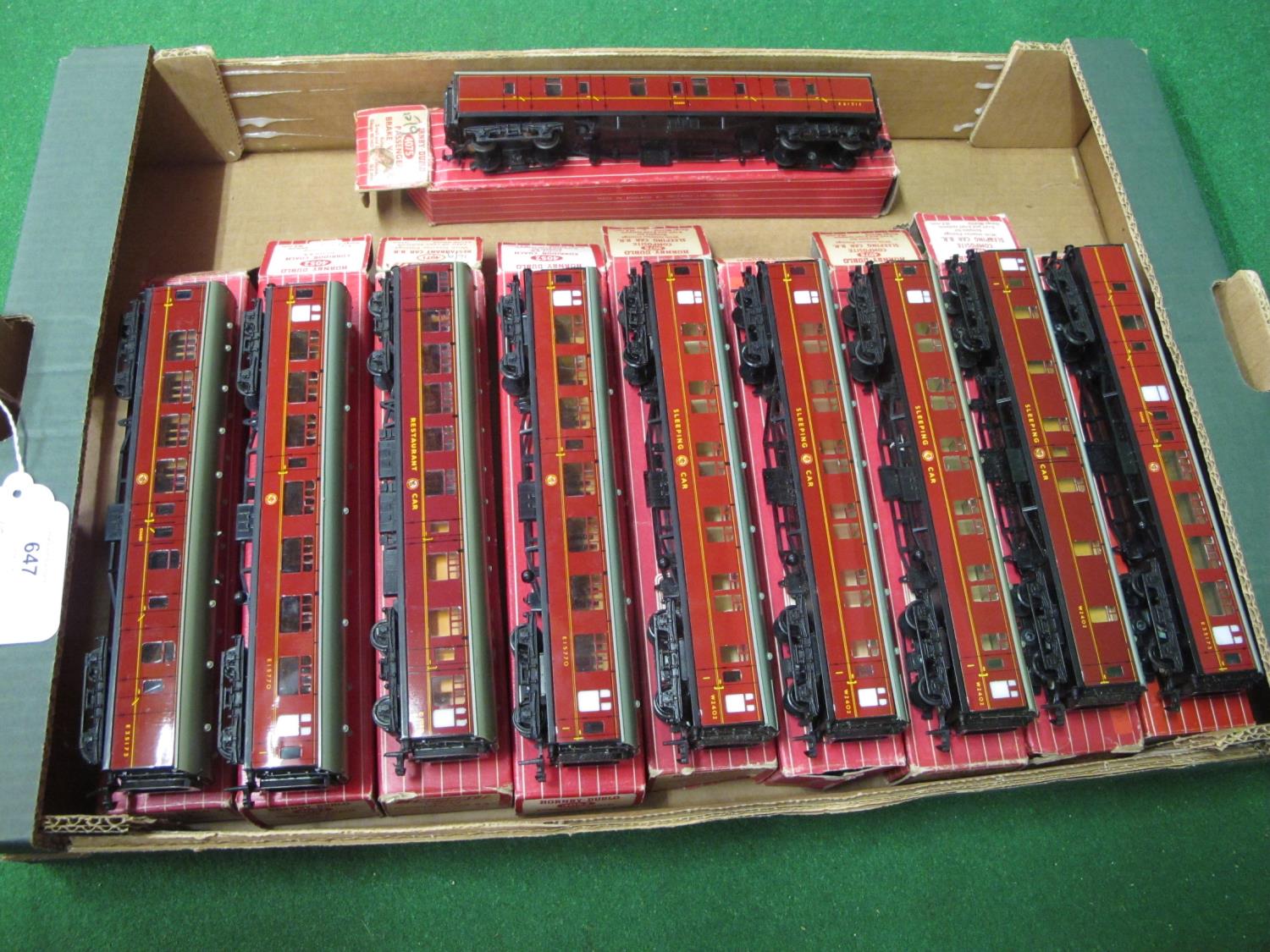 Ten 1961-1964 Hornby Dublo 2 Rail BR MkII maroon coaches comprising: two 4052, two 4053, one 4071 ( - Image 2 of 3