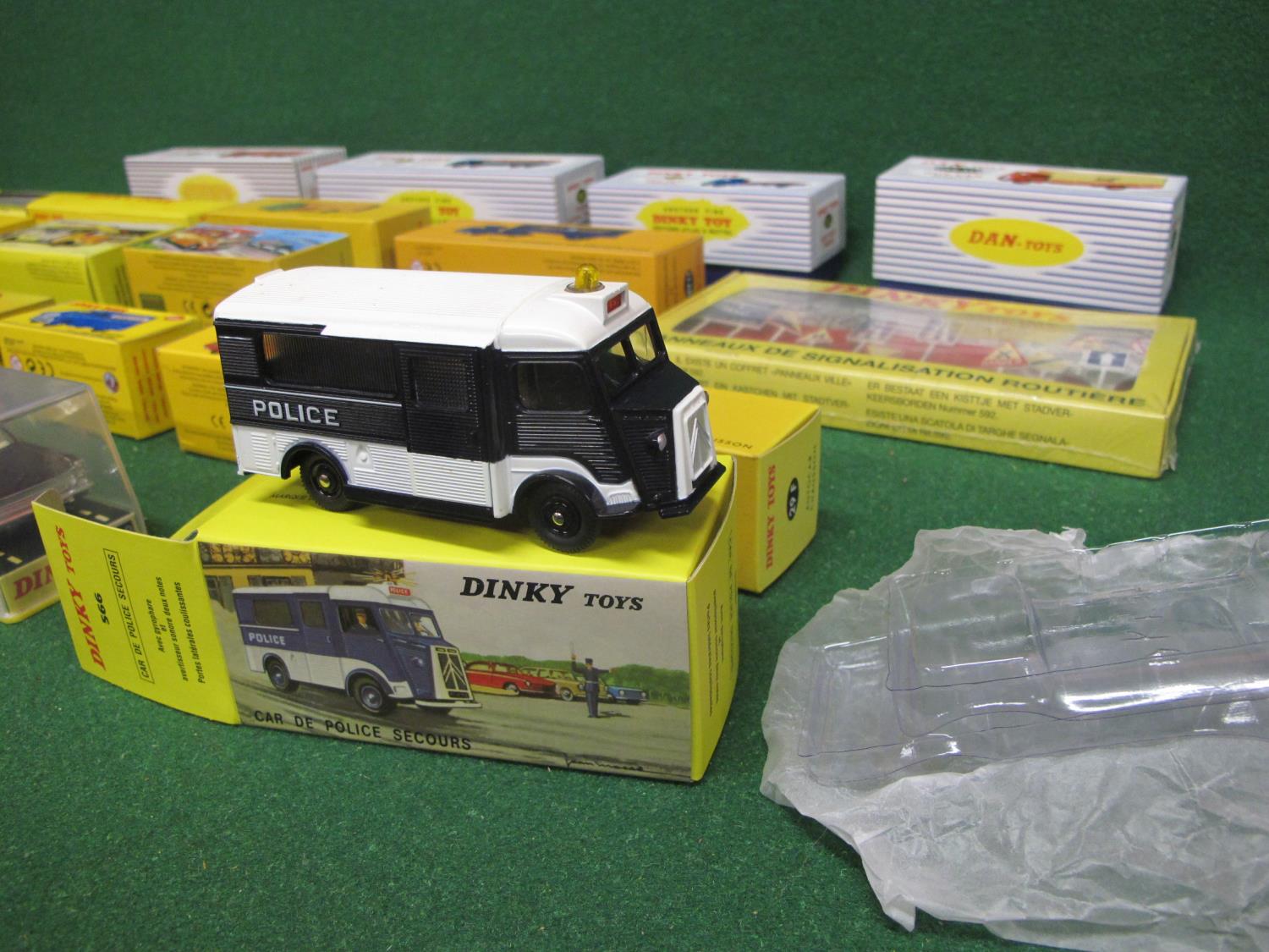 Box of approx twenty two colourful boxed mid 2000's Dinky vehicles and road signs (made for Atlas in - Image 3 of 3