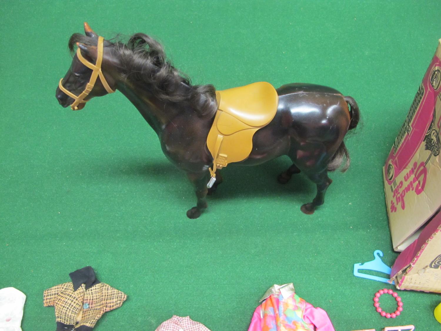 Sindy's own car complete with bonnet pennant and box, Sindy's horse and a quantity of outfits and - Image 5 of 6