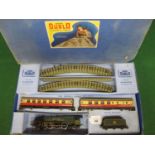 1954-1958 HD 3 Rail Passenger Train Set containing: 8P 4-6-2 tender locomotive No. 46232 Duchess