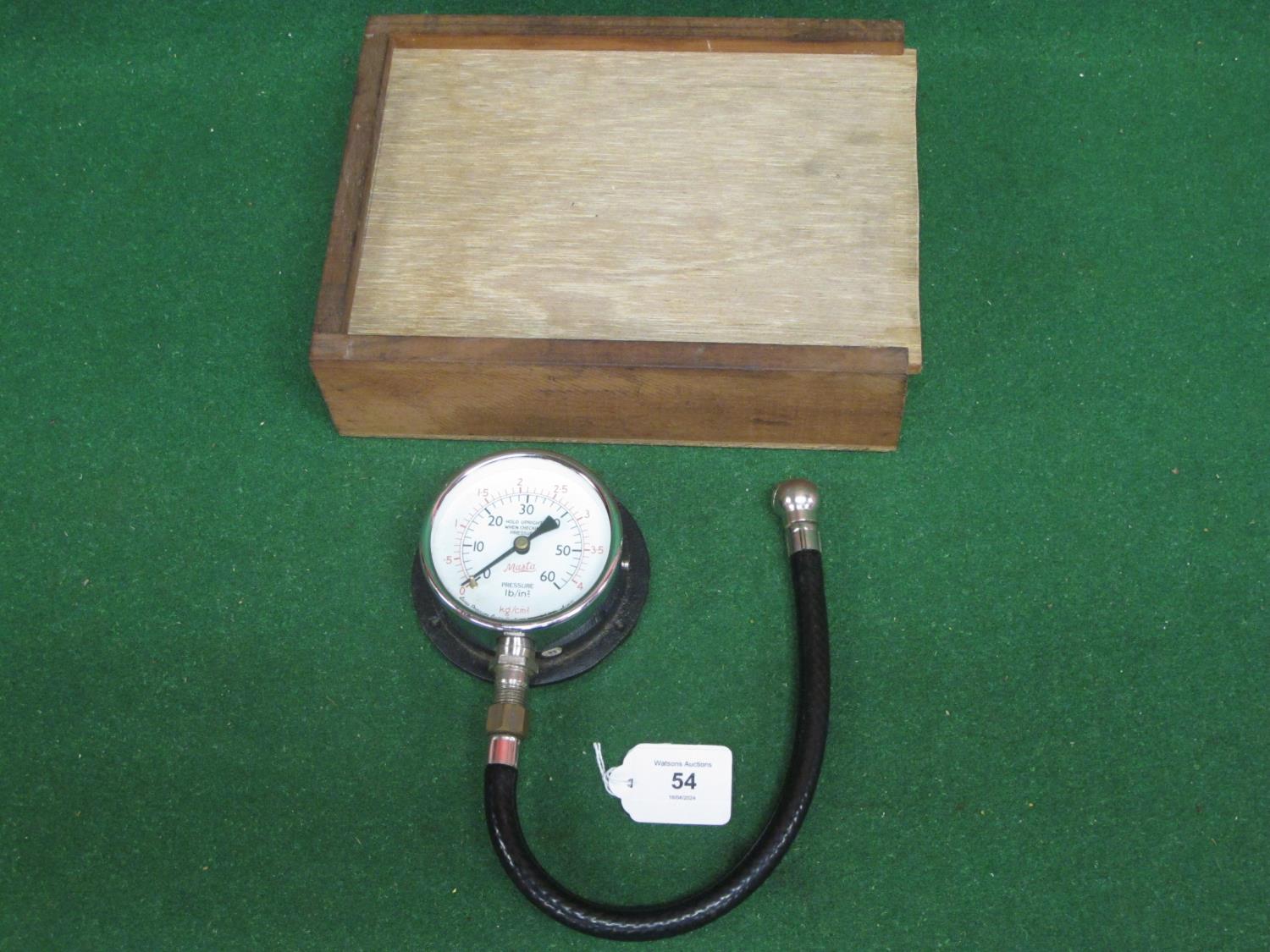 Masta 0-60lb/in sq tyre pressure gauge (0-4kg.cm sq) with 3" dia bezel, marked Lucas Pressure