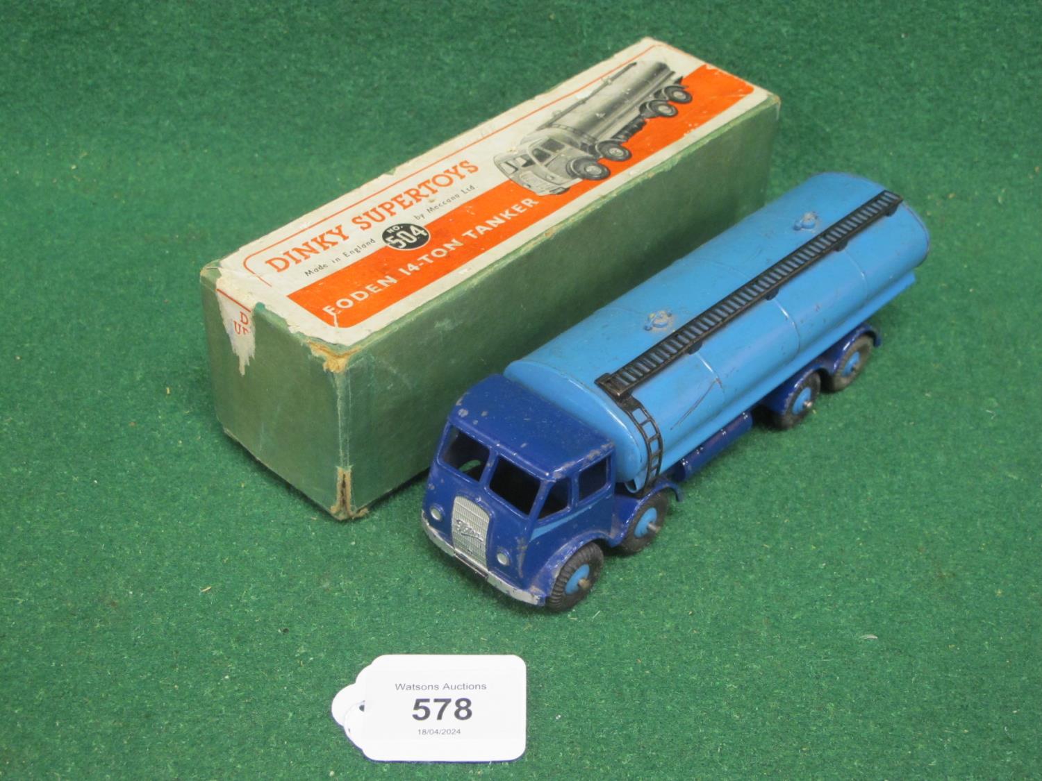 1948-1952 boxed Dinky 504 Foden eight wheel tanker with 1st Type Cab in two tone blue with blue - Image 2 of 4