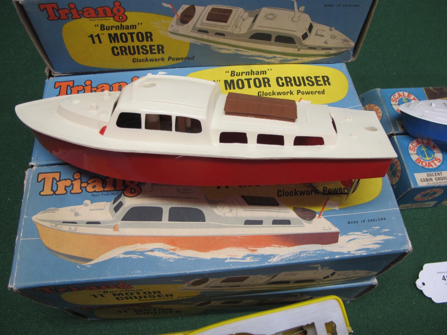 Nine boxed plastic clockwork model boats from Triang and Scalex-Minimodels together with a Cecil - Image 2 of 4