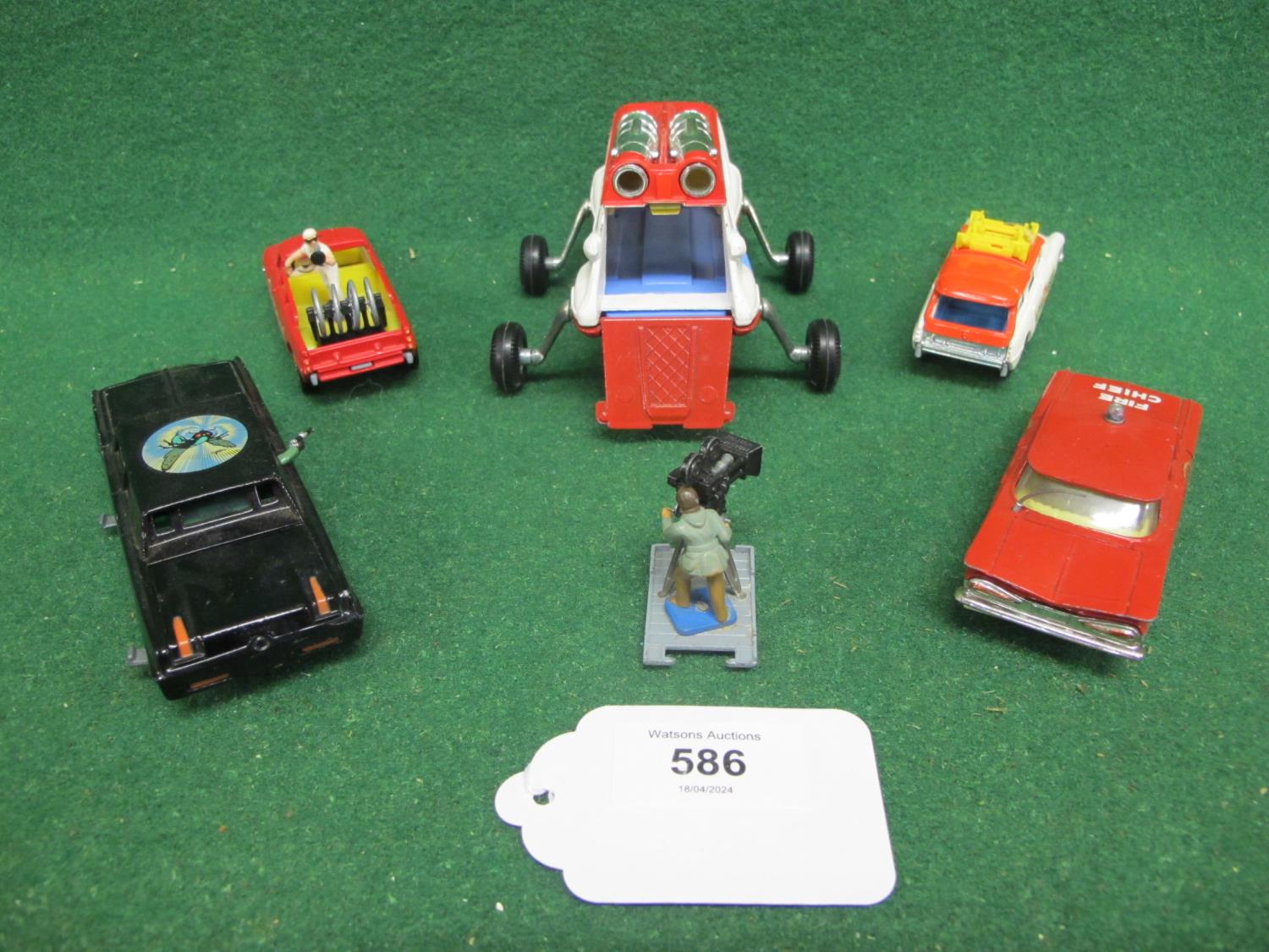 Five loose Corgi diecast vehicles to comprise: 268 The Green Hornet's Black Beauty, 806 Lunar Bug, - Image 3 of 3