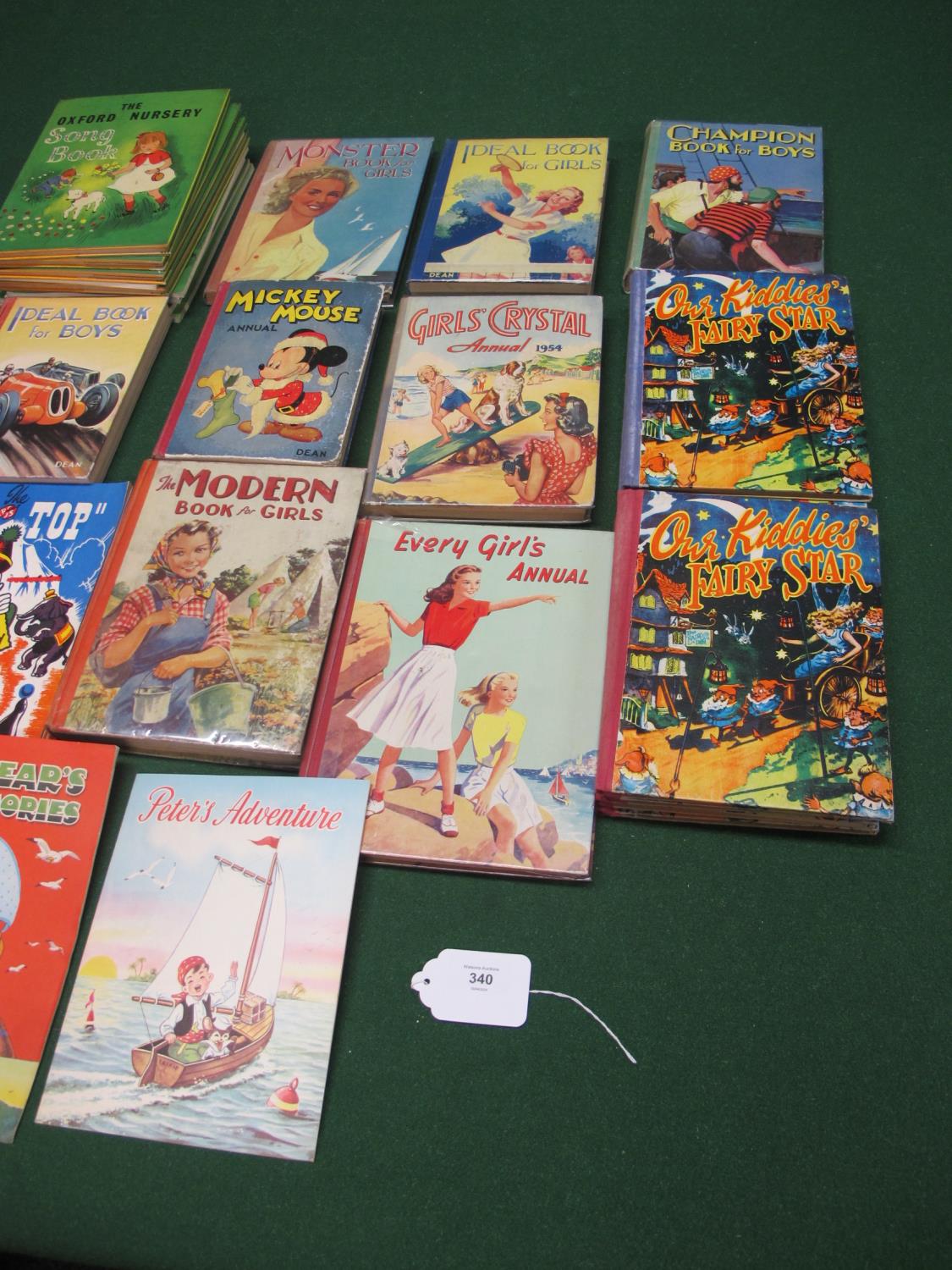 Quantity of 1950's/1960's childrens reading/picture/painting and song books to include: Ideal Book - Image 3 of 3