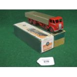 1947-1948 boxed Dinky 501 Foden eight wheel wagon with 1st Type Cab, spare wheel and hook, in red