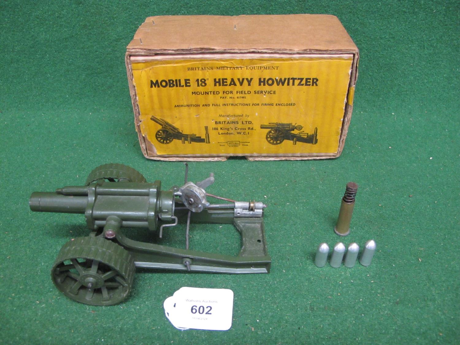 Britains Mobile 18 Heavy Howitzer with sprung cartridge and four metal shells, boxed Please note - Image 3 of 3