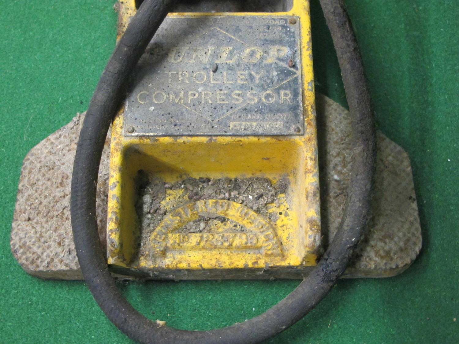 Dunlop Trolley Compressor - 33" long Please note descriptions are not condition reports, please - Image 2 of 3