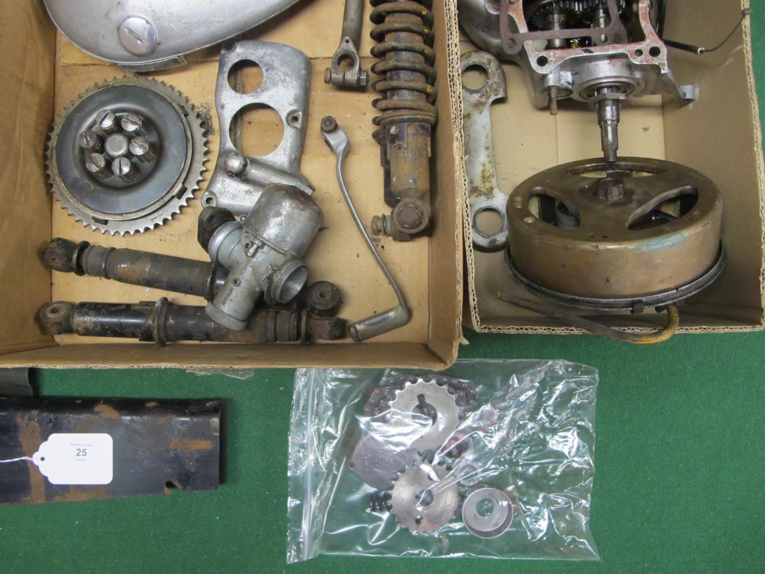 Circa 1953 Villiers engine (8E) parts to include: primary drive (clutch covers) inner/outer 3 - Image 2 of 4