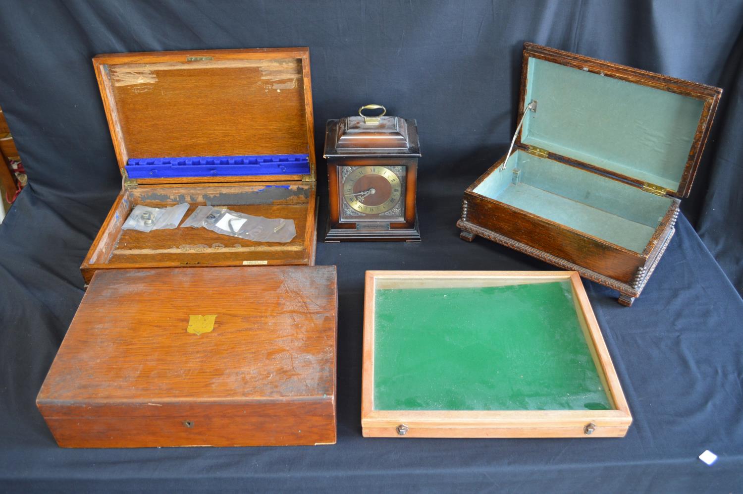 Smith's mahogany cased bracket clock with presentation plaque together with display case, oak box - Image 3 of 7